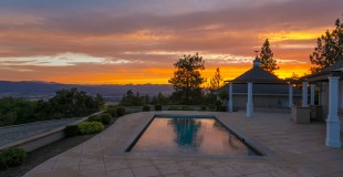6321 Pine Ridge Drive, Medford